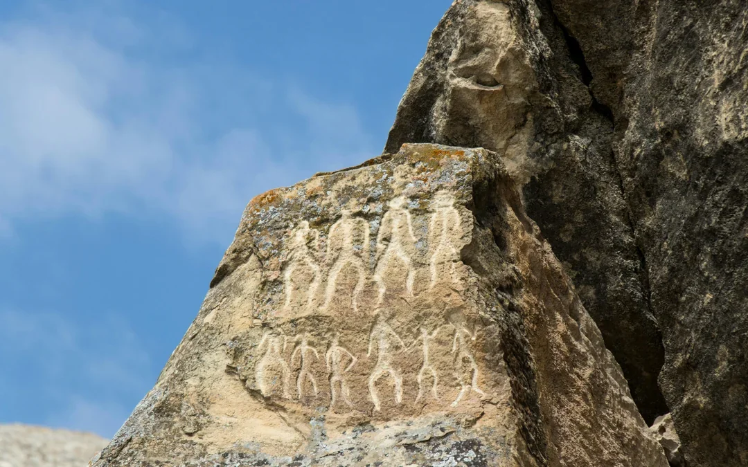 From Baku: Gobustan, Mud Volcanoes, Ateshgah & Yanardag Tour Image 2