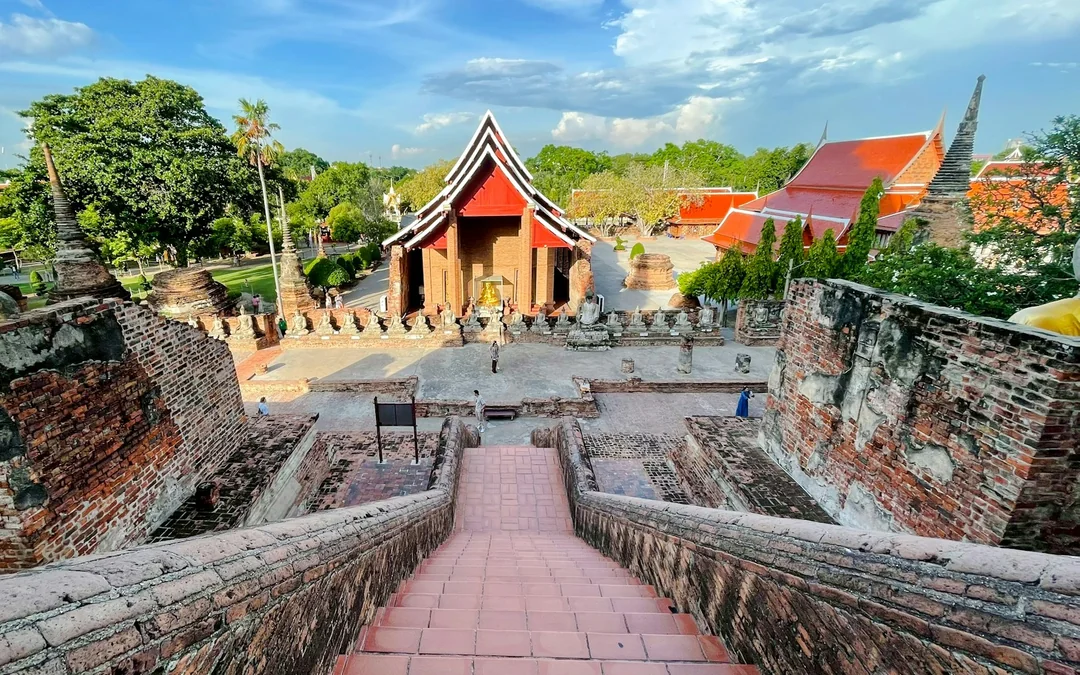 From Bangkok: Ayutthaya Historical Park Day Trip with German-Speaking Guide Image 3