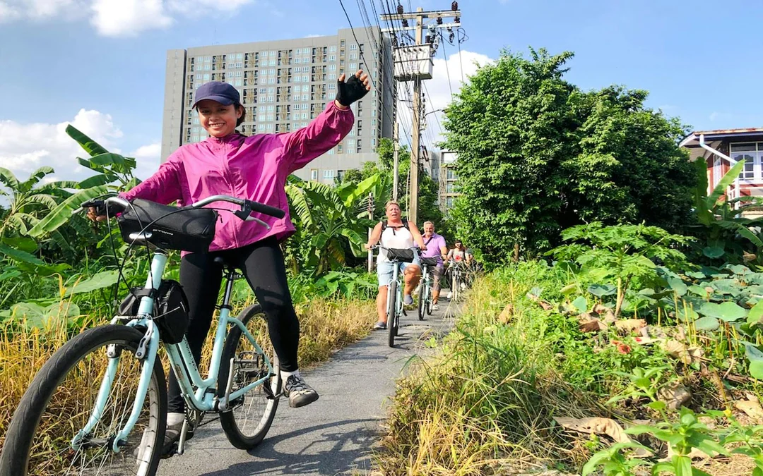From Bangkok: Backstreets and Hidden Gems Half-Day Guided Bike Tour 
 Image 2