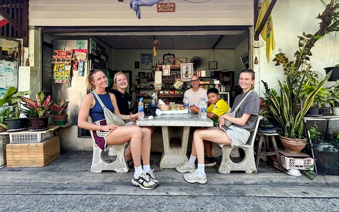 From Bangkok: Backstreets and Hidden Gems Half-Day Guided Bike Tour 
 Image 3