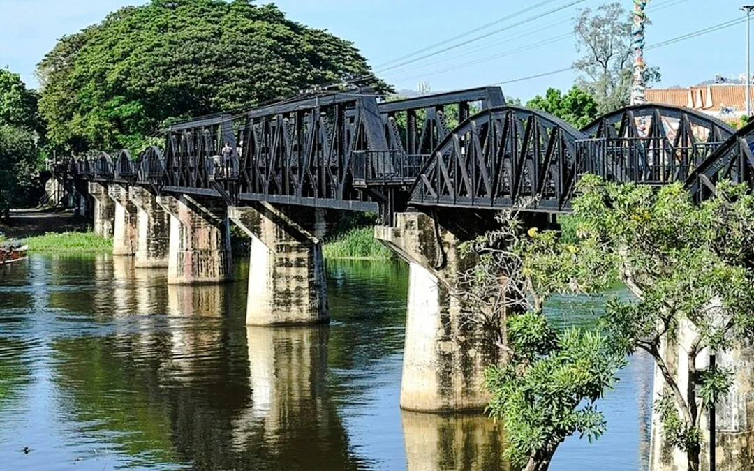 From Bangkok: Kanchanaburi Day Trip to River Kwai Bridge and Erawan Falls with Entrance Fees Image 4