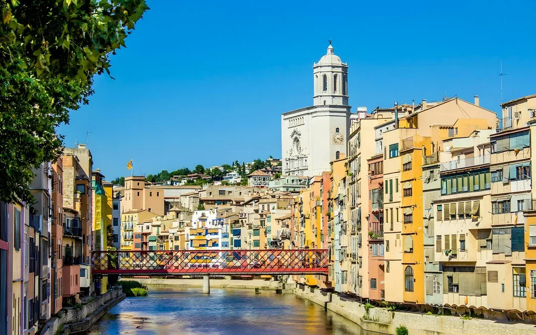 From Barcelona: Girona & Figueres Day Trip with Dalí Theatre-Museum Tickets Image 1