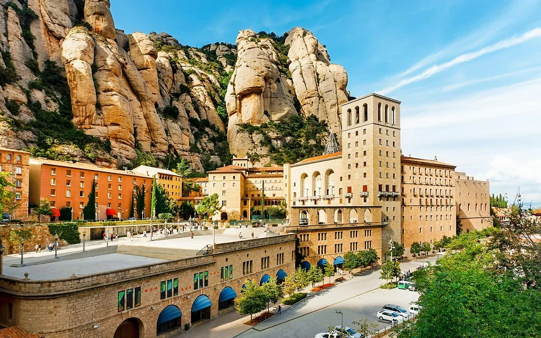 From Barcelona: Montserrat, Girona & Costa Brava Day Trip Image 3