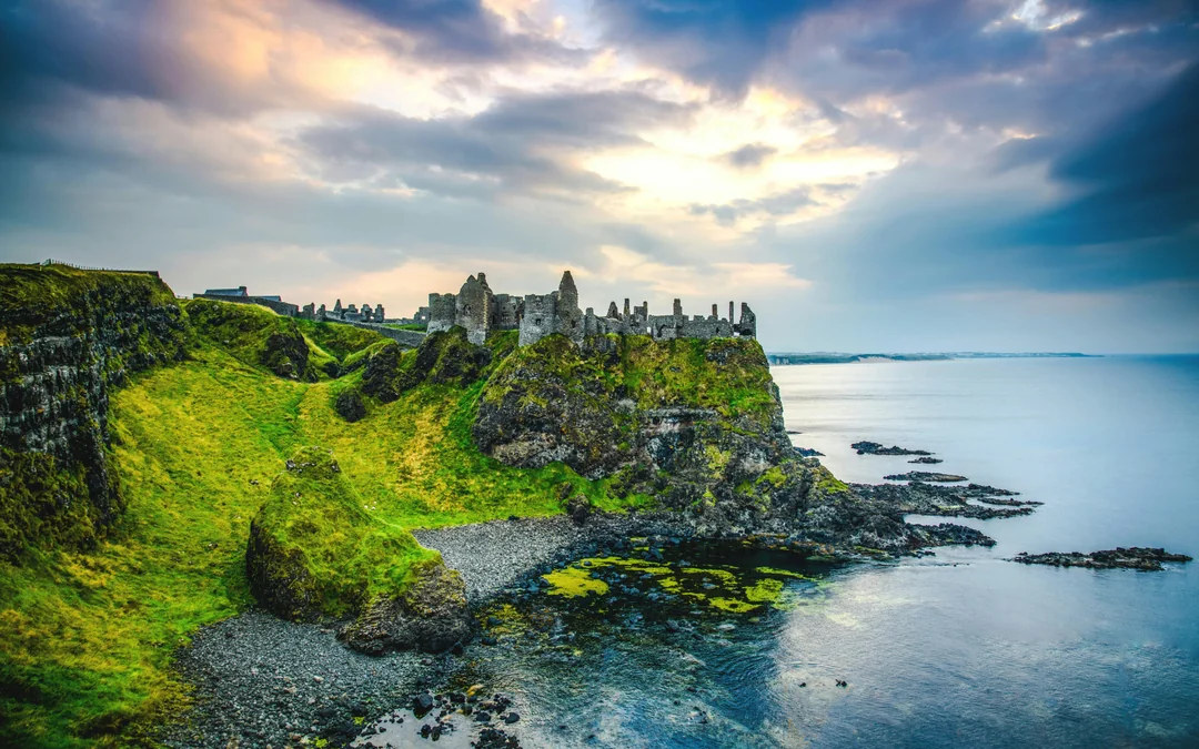 From Belfast: Giant’s Causeway, Dark Hedges & Dunluce Castle Full-Day Tour Image 6