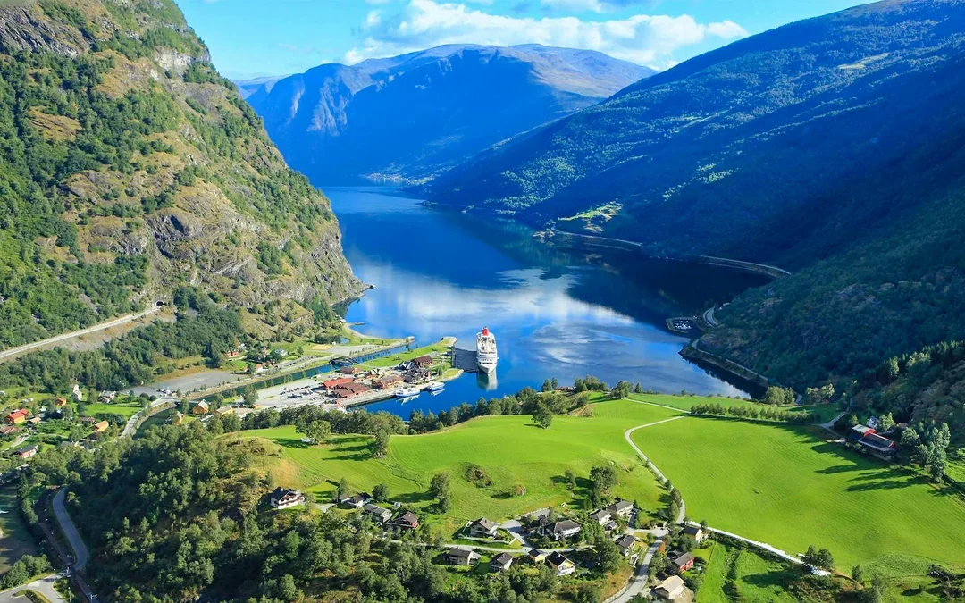 From Bergen: Full-Day Tour of Viking Village, Nærøyfjord Cruise & Flåm Railway Image 1