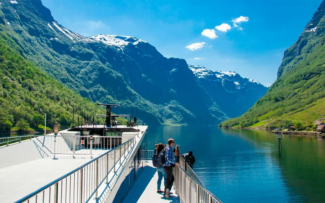 From Bergen: Full-Day Tour of Viking Village, Nærøyfjord Cruise & Flåm Railway Image 3