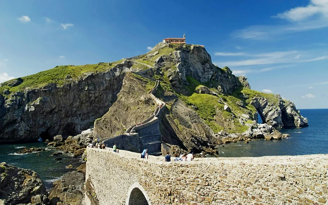 From Bilbao: Gaztelugatxe, Biscay Bridge & Txakoli Tasting Tour Image 3