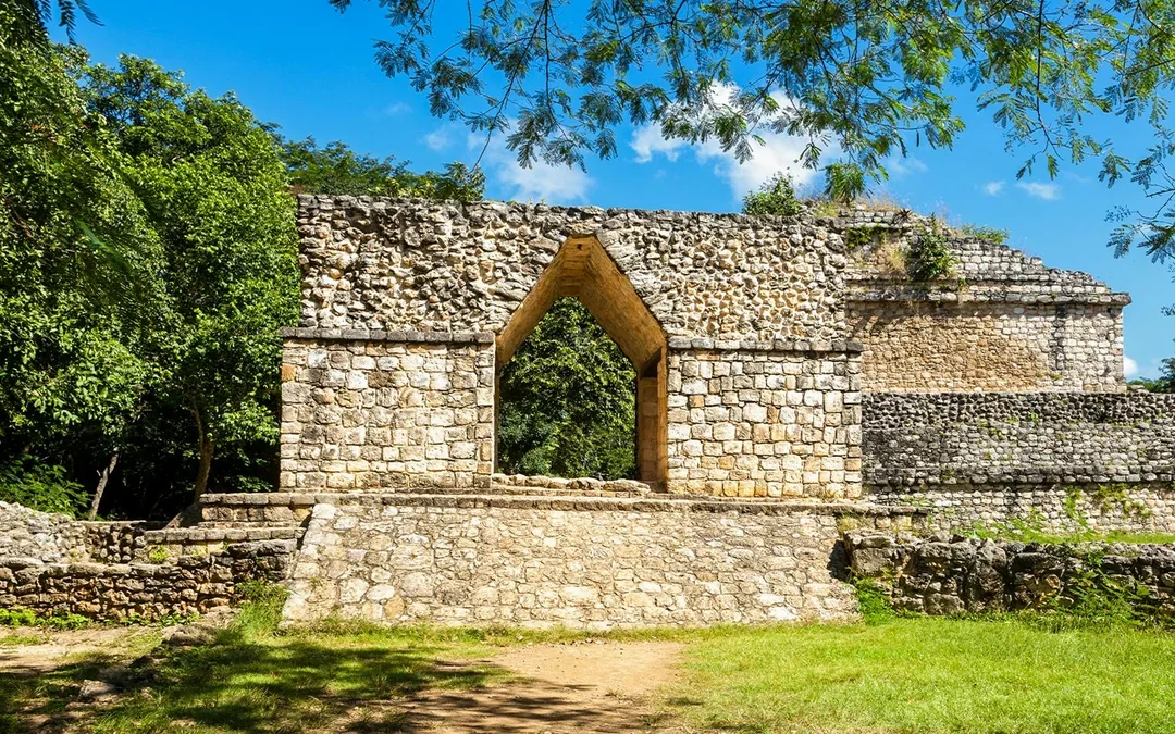 From Cancún: Chichén Itzá, Ekʼ Balam & Cenote Tour with Lunch (Without Taxes) Image 12