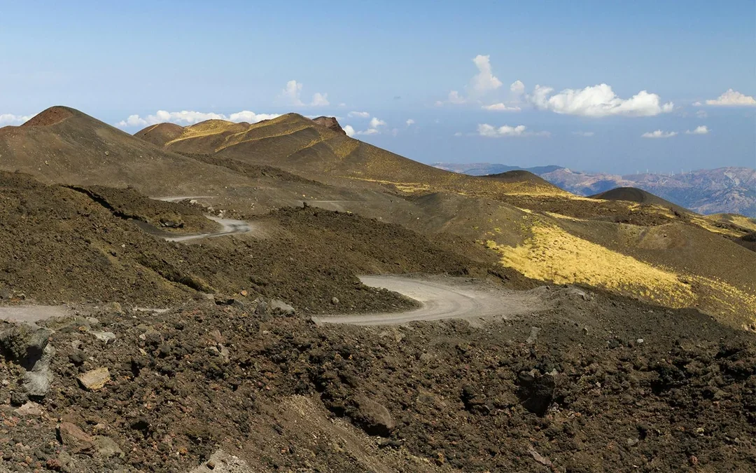 From Catania: Mount Etna 4x4 Tour with Rifugio Sapienza Visit Image 7
