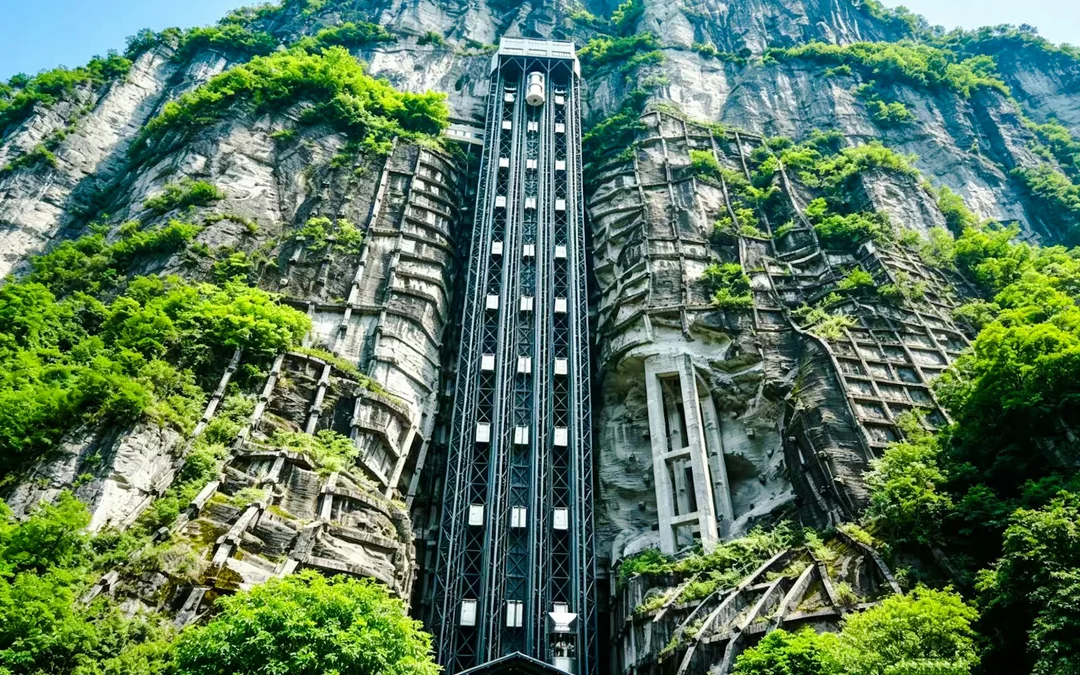 From Chongqing: Private Wulong Three Natural Bridges, Fairy Mountain & Wujiang River Gallery Tour Image 7