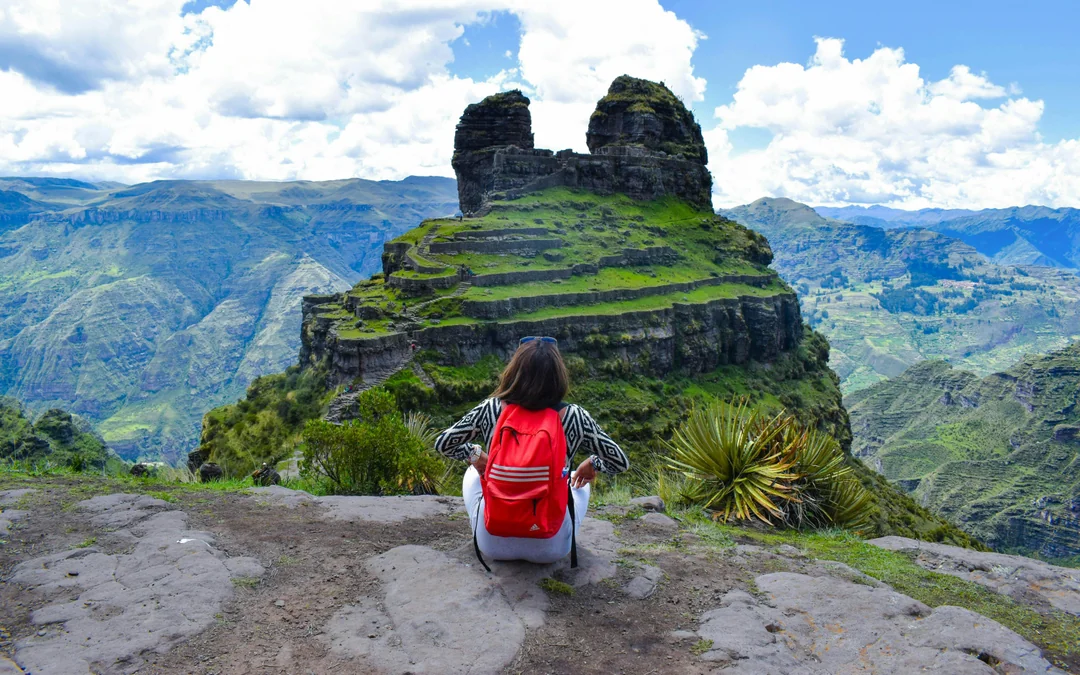 From Cusco: Full-Day Guided Hiking Tour to Waqrapukara Image 2