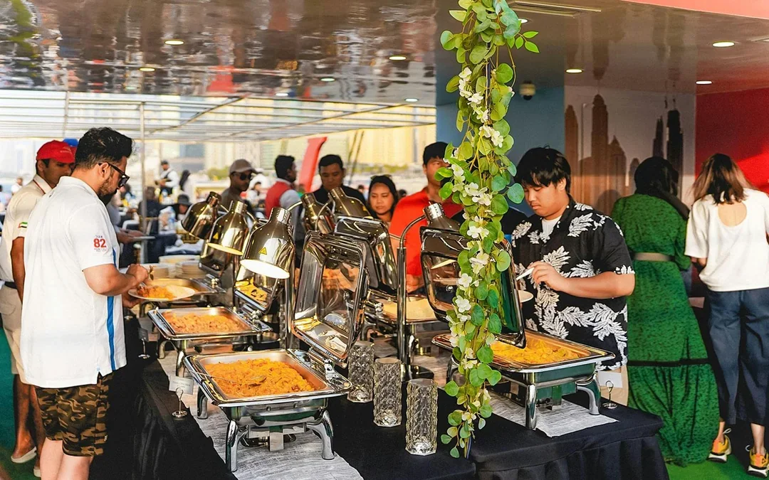 From Dubai Marina: 1.5-Hour Sunset/Dinner Cruise with Open Bar, Live Music & International Buffet Image 5