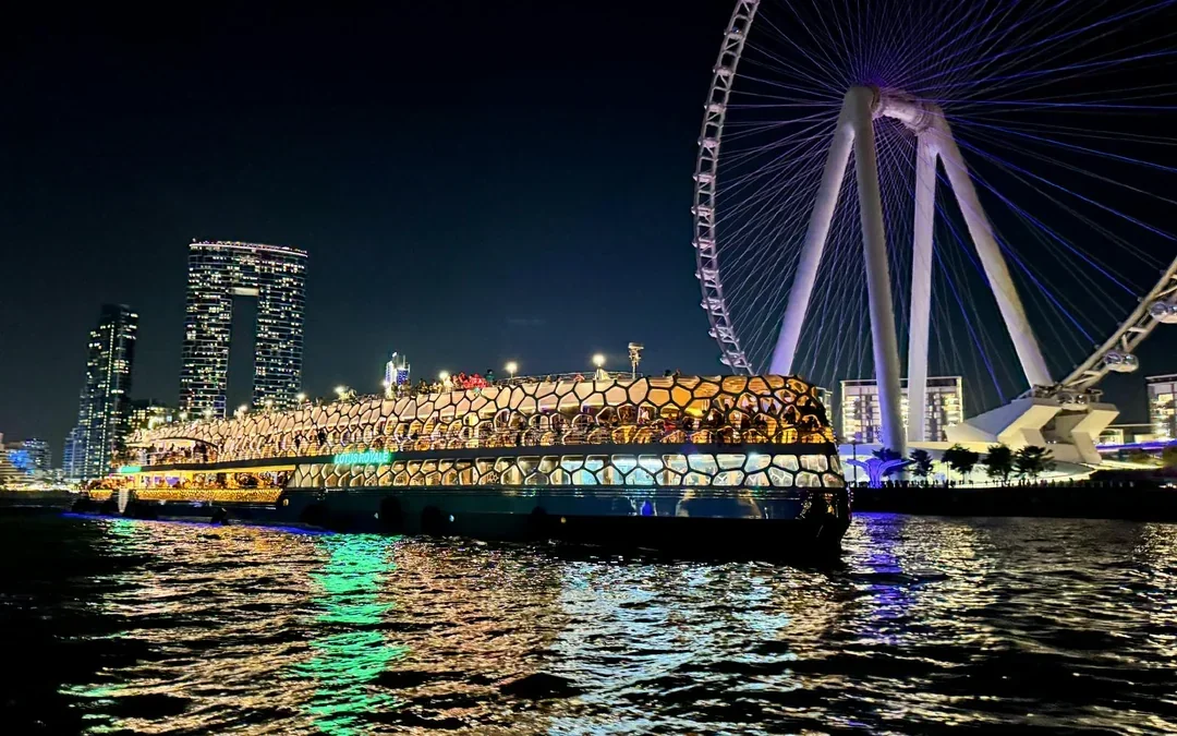 From Dubai Marina: Lotus Mega Yacht VIP Dinner Cruise with Live DJ & Unlimited Drinks Image 2