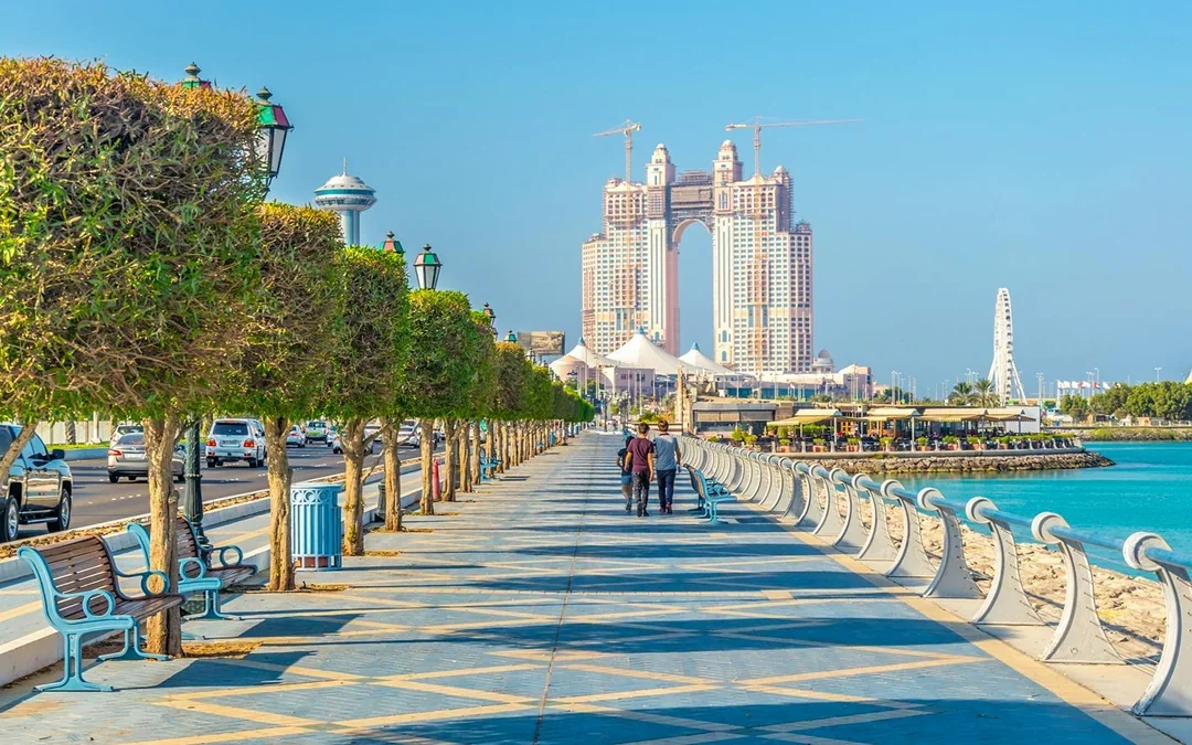From Dubai: Premium Full-Day Sightseeing Tour of Abu Dhabi with Hotel Transfers Image 3