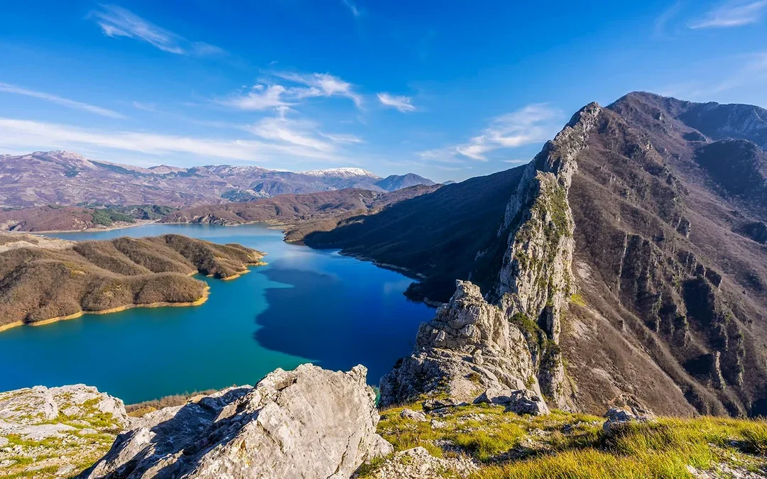 From Durres/Golem: Bovilla Lake & Gamti Mountain Hiking Tour Image 2