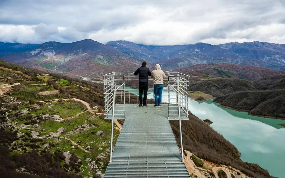 From Durres/Golem: Bovilla Lake & Gamti Mountain Hiking Tour Image 5
