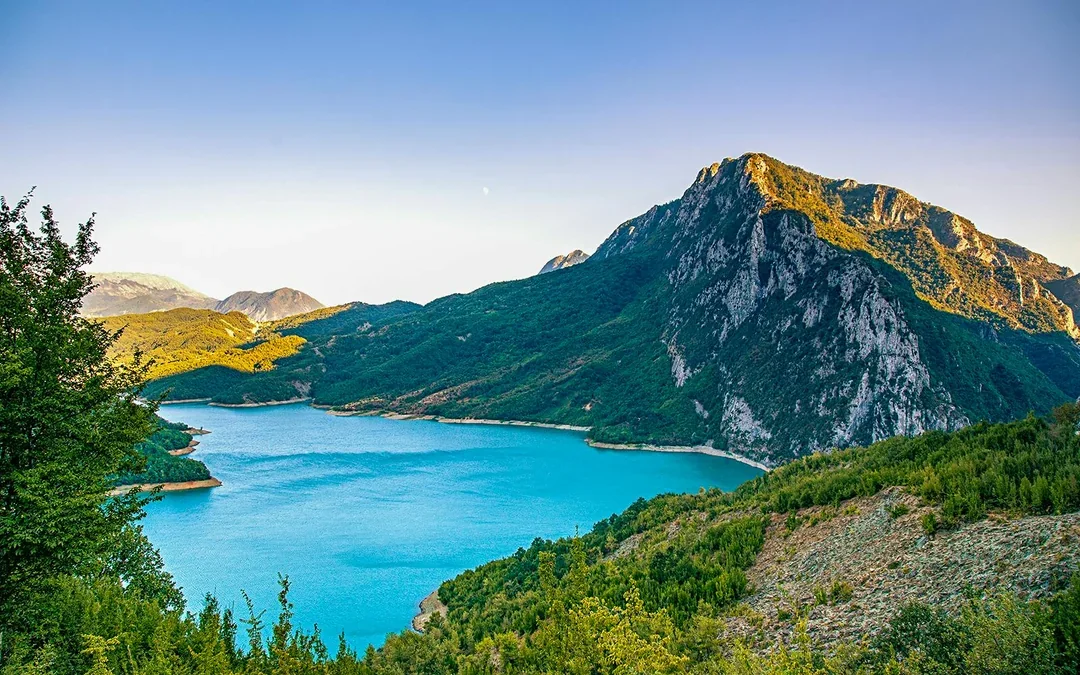 From Durres/Golem: Bovilla Lake & Gamti Mountain Hiking Tour Image 8