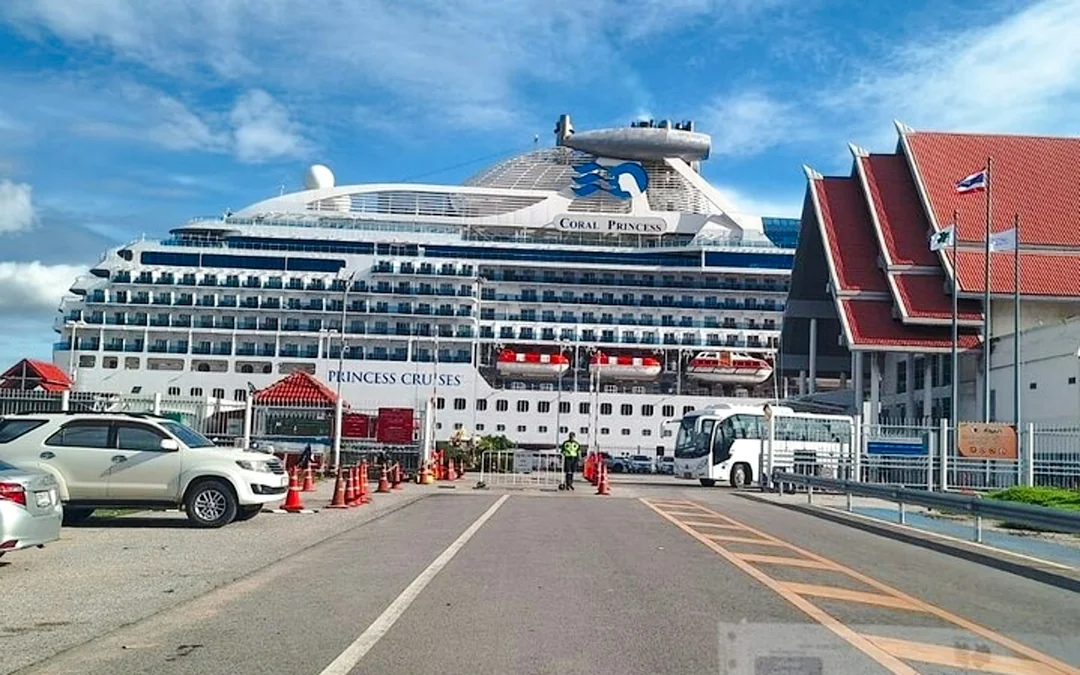 From Laem Chabang Port: Bangkok Private Custom Tour with Guide Image 9