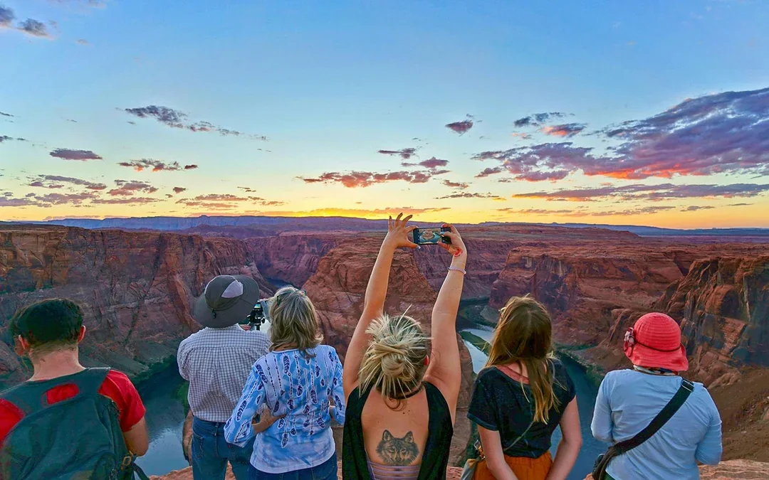 From Las Vegas: Antelope Canyon & Horseshoe Bend Tour Image 5