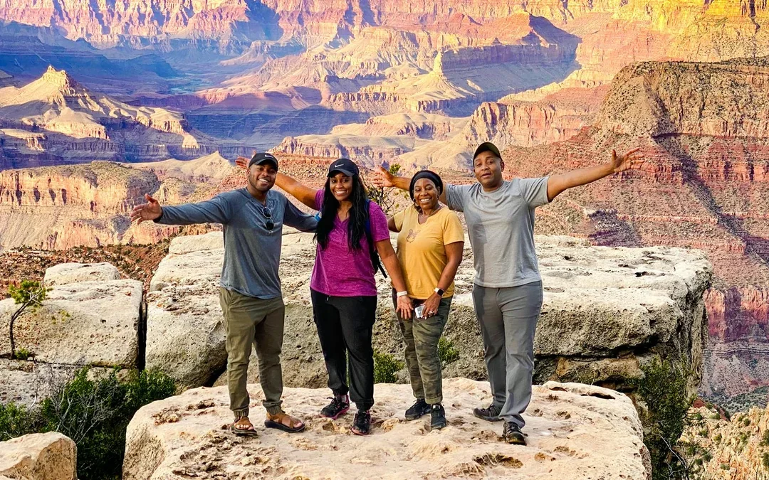 From Las Vegas: Day Trip to Grand Canyon National Park via Airplane Plus Guided Hummer Tour Image 3