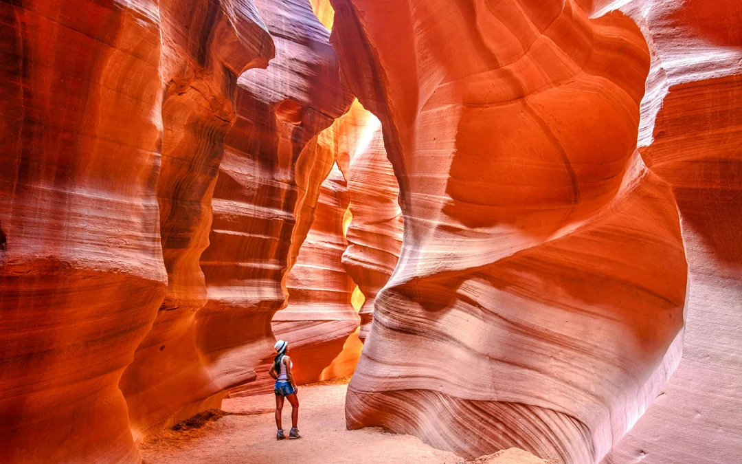 From Las Vegas: Small Group Antelope Canyon & Horseshoe Bend Guided Tour with Hotel Pickup Image 1