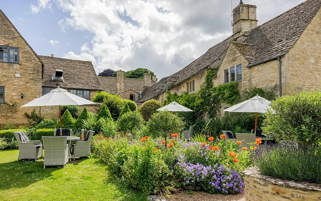 From London: Oxford and Cotswolds Small-Group Day Trip with Country Pub Lunch Image 12
