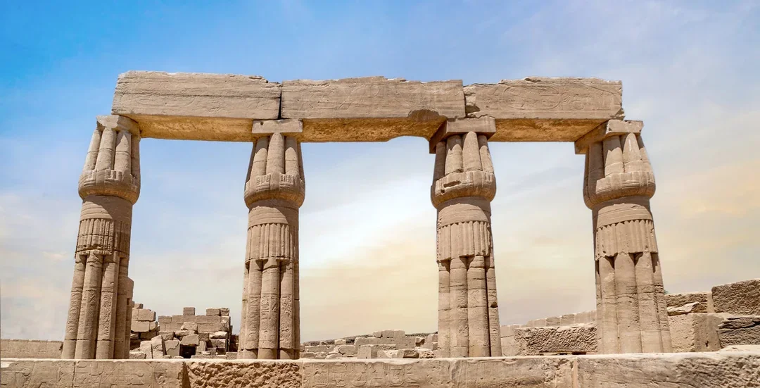 From Luxor: 5-Day Nile Cruise with Hot-Air Balloon Ride & Abu Simbel Visit Image 4