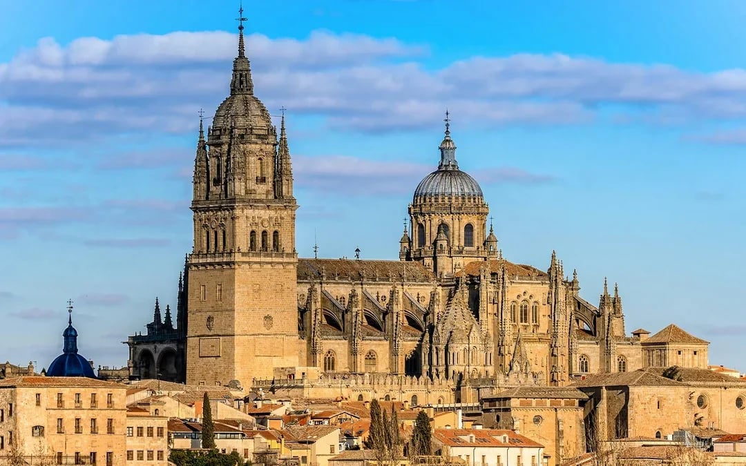 From Madrid: Ávila & Salamanca Full Day Trip Image 8