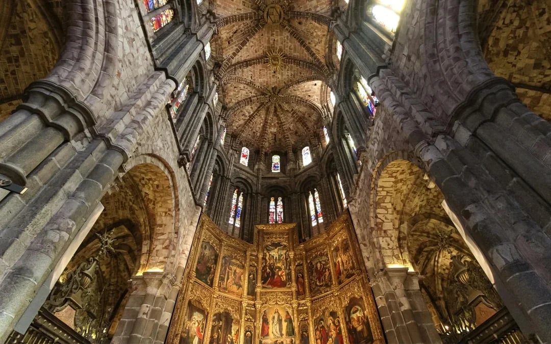From Madrid: Ávila & Salamanca Full Day Trip Image 9