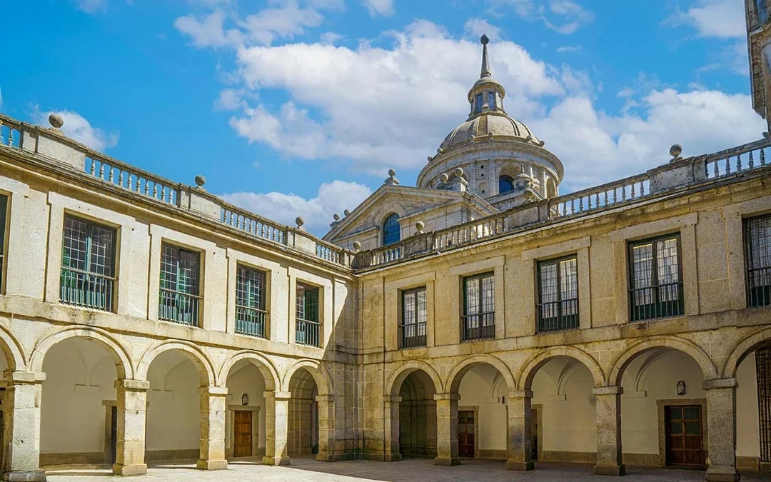 From Madrid: El Escorial and Valley of the Fallen Half-Day Trip Image 10
