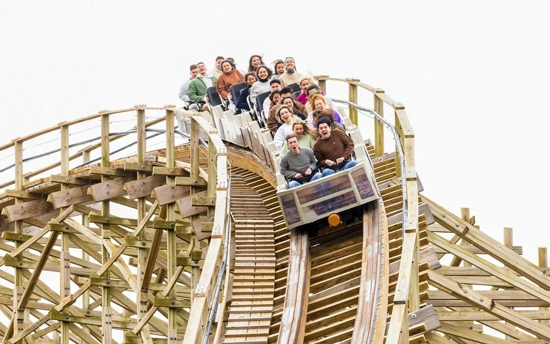 From Madrid: Full-Day Trip to Parque Warner Beach with Round-Trip Transfers Image 10