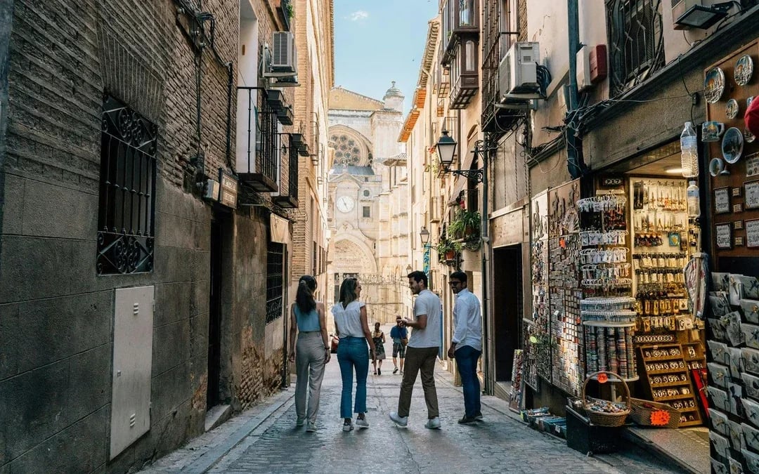 From Madrid: Segovia, Ávila & Toledo Full-Day Trip Image 7