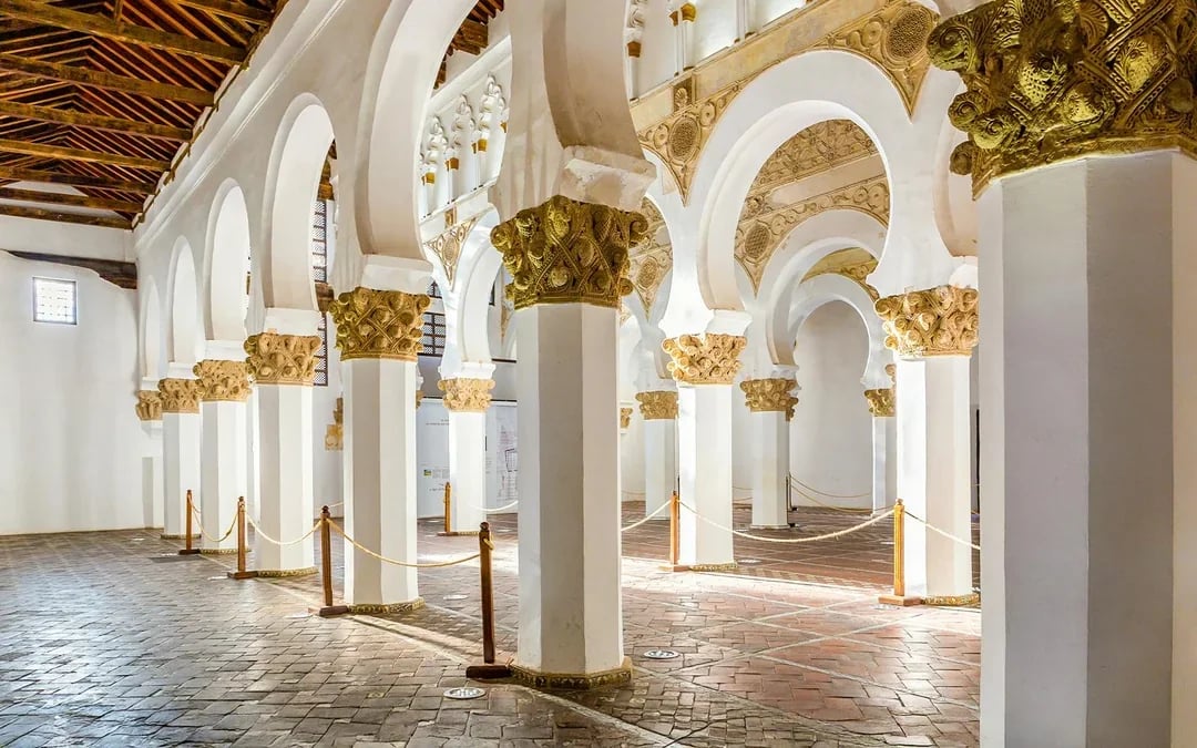 From Madrid: Toledo Day Trip with Tickets to 7 Monuments Image 9