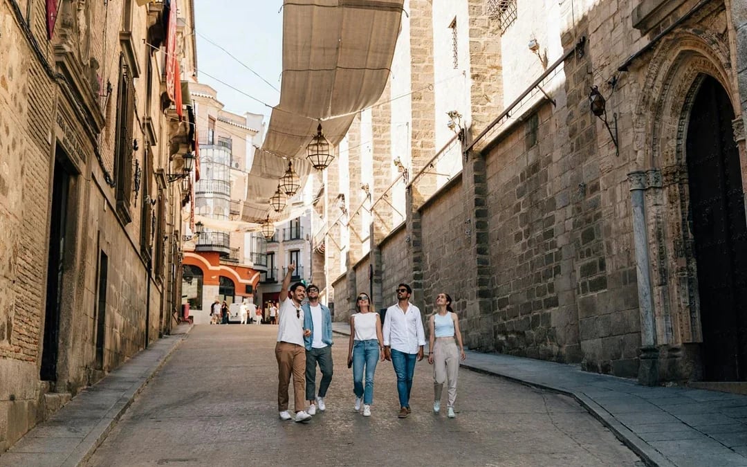 From Madrid: Toledo Day Trip with Vineyard Experience Image 11