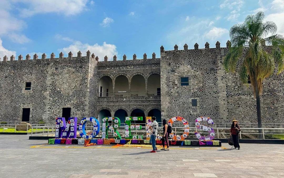 From Mexico City: Cuernavaca & Taxco Day Tour Image 2
