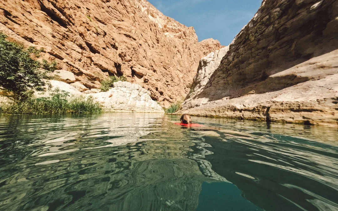 From Muscat: Full-Day Private Tour of Wadi Shab & Bimmah Sinkhole Image 3