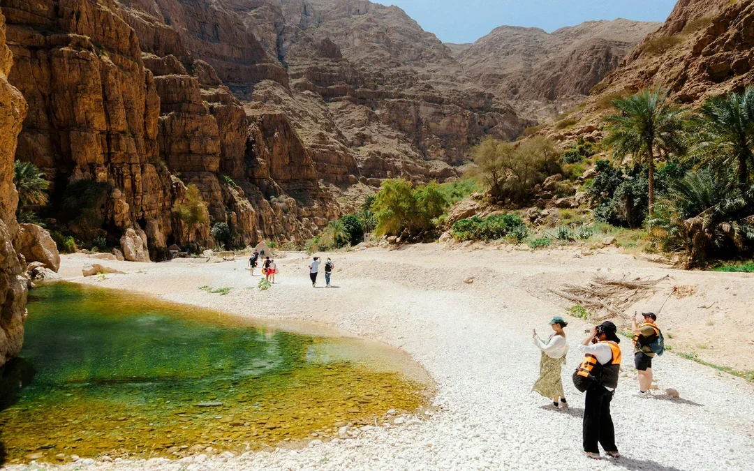 From Muscat: Full-Day Private Tour of Wadi Shab & Bimmah Sinkhole Image 4