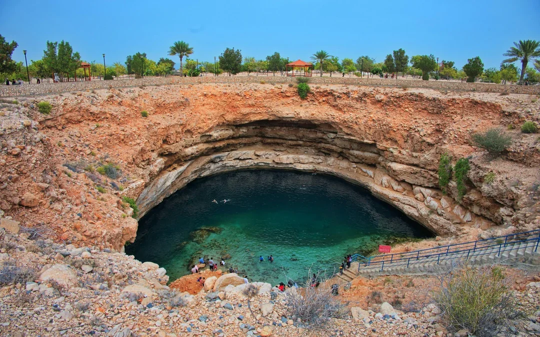 From Muscat: Full-Day Private Tour of Wadi Shab & Bimmah Sinkhole Image 10