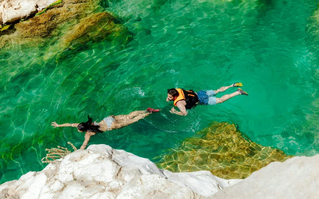 From Muscat: Full-Day Tour of Wadi Shab & Bimmah Sinkhole Image 11