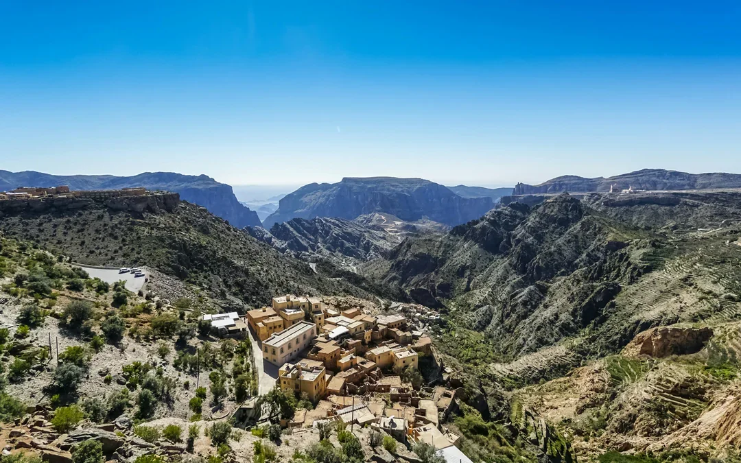 From Muscat: Nizwa & Jebel Akhdar Wonders Adventure Day Trip Image 4