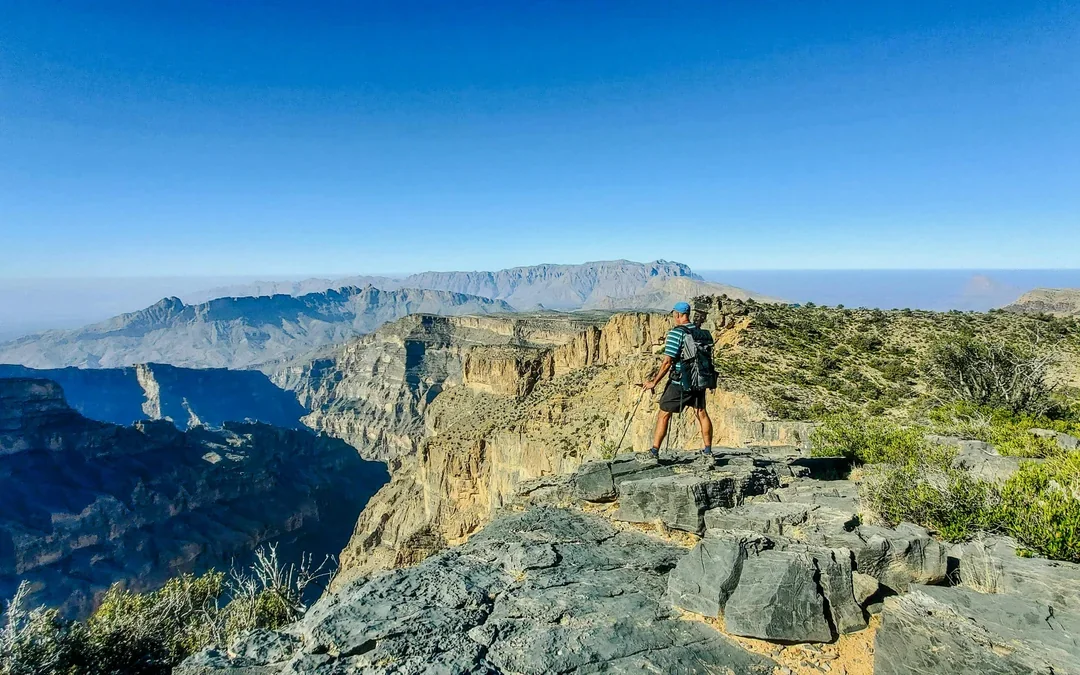 From Muscat: Nizwa Fort & Jebel Shams Day Trip with Lunch and Grand Canyon Views Image 10