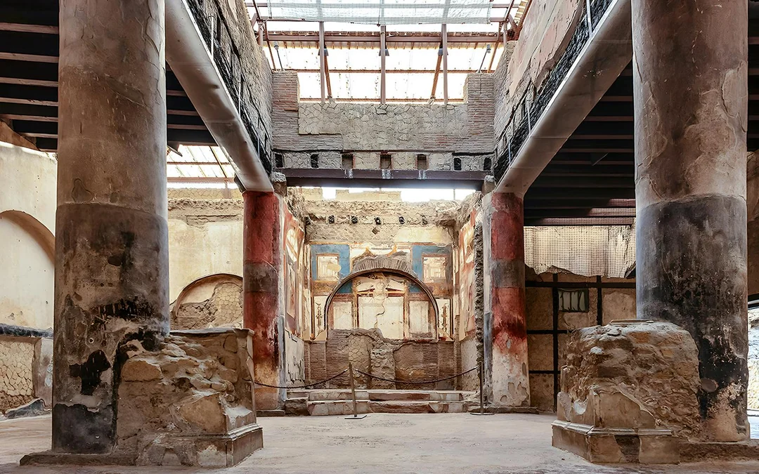 From Naples: Pompeii and Herculaneum Guided Tour with Transfers Image 5