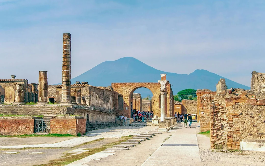 From Naples: Pompeii Guided Tour with Shuttle Transfers  Image 4