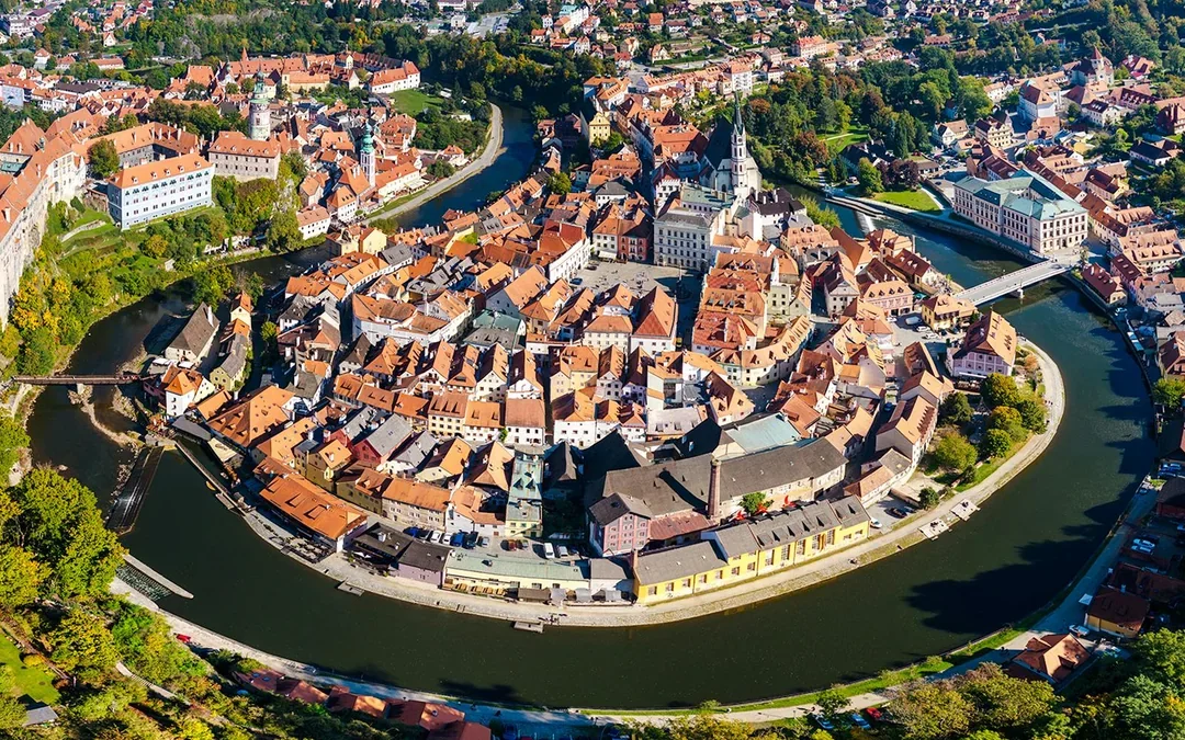 From Prague: Český Krumlov Day Trip with Lunch Image 9