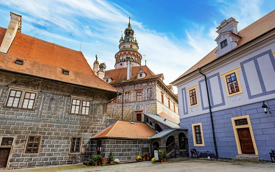 From Prague: Cesky Krumlov Guided Tour with Optional Castle Entry Image 1