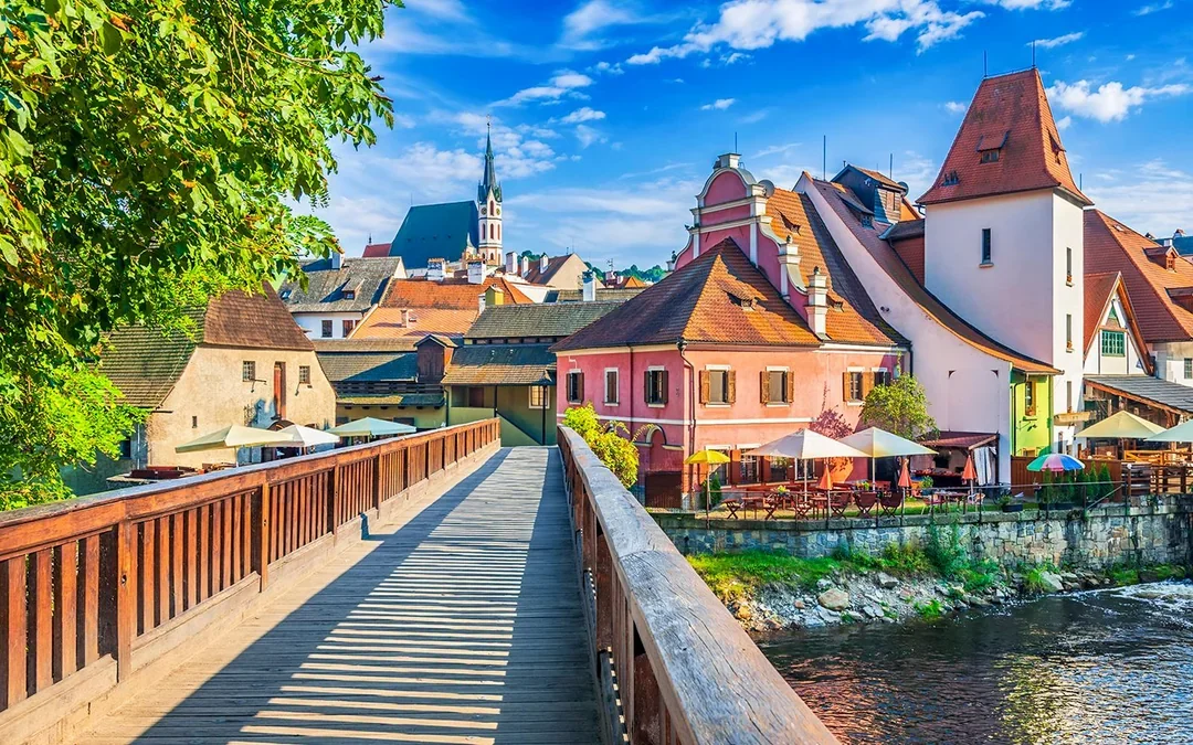 From Prague: Cesky Krumlov Guided Tour with Optional Castle Entry Image 6