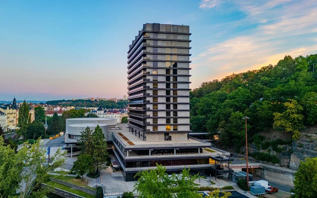 From Prague: Karlovy Vary & Diana Observation Tower Day Trip Image 9