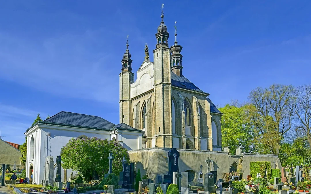 From Prague: Kutná Hora Bone Church & St Barbara's Church Day Trip Image 8