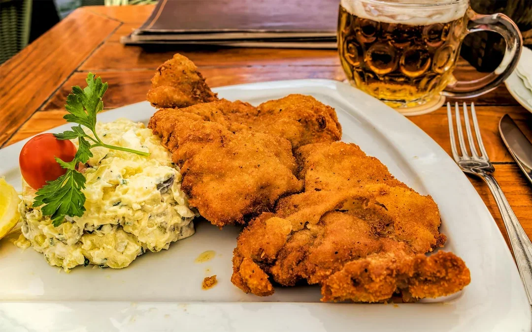 From Prague: Medieval Dinner Show with Unlimited Drinks, Dětenice Castle & Brewery Tour Image 8