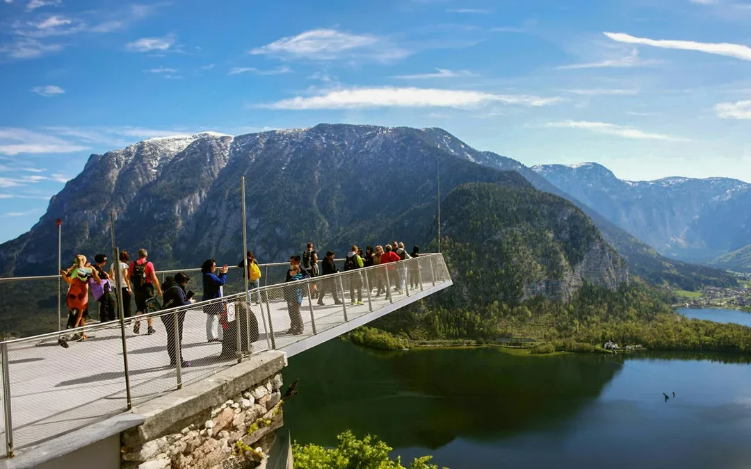 From Salzburg: Guided Half-Day Trip to Hallstatt by Bus Image 3